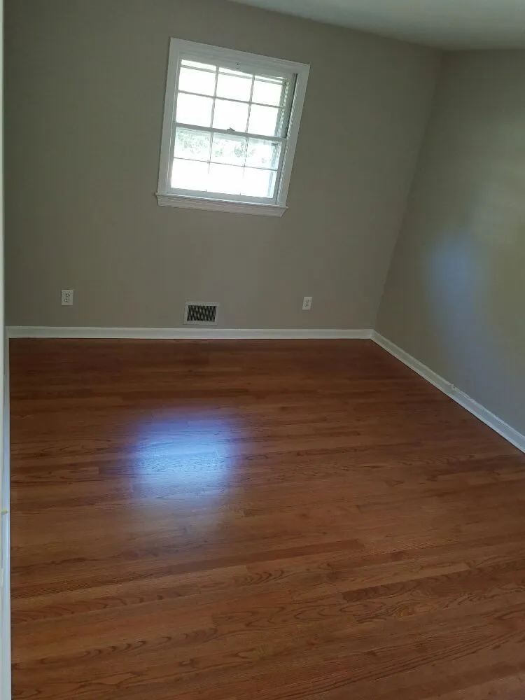 Slide of Lauro General Construction