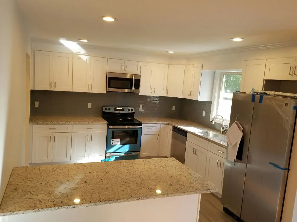 Slide of Lauro General Construction