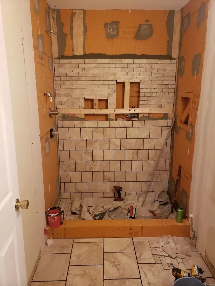 Slide of LAUZON’S CONSTRUCTION