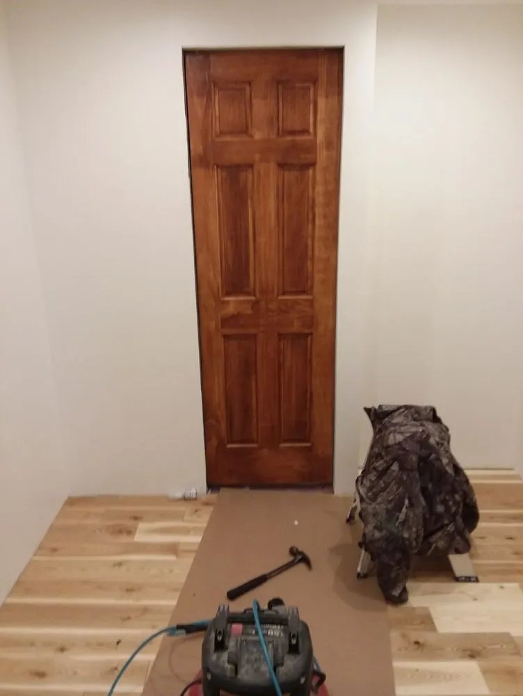 Slide of LAUZON’S CONSTRUCTION