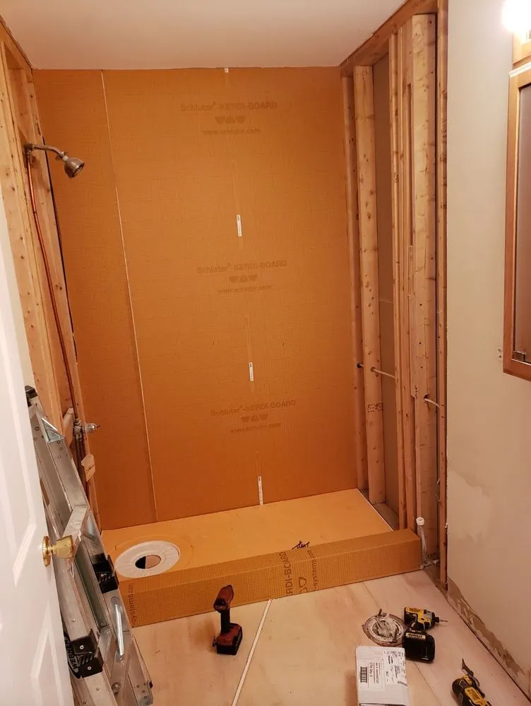 Slide of LAUZON’S CONSTRUCTION