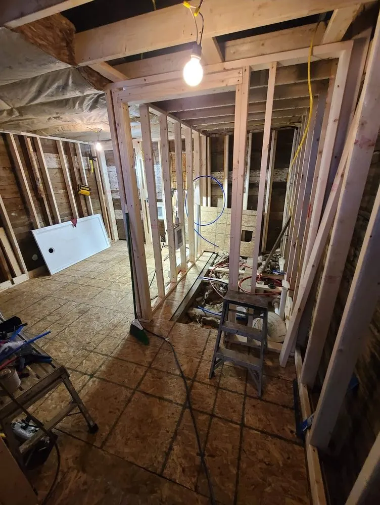 Slide of LAUZON’S CONSTRUCTION