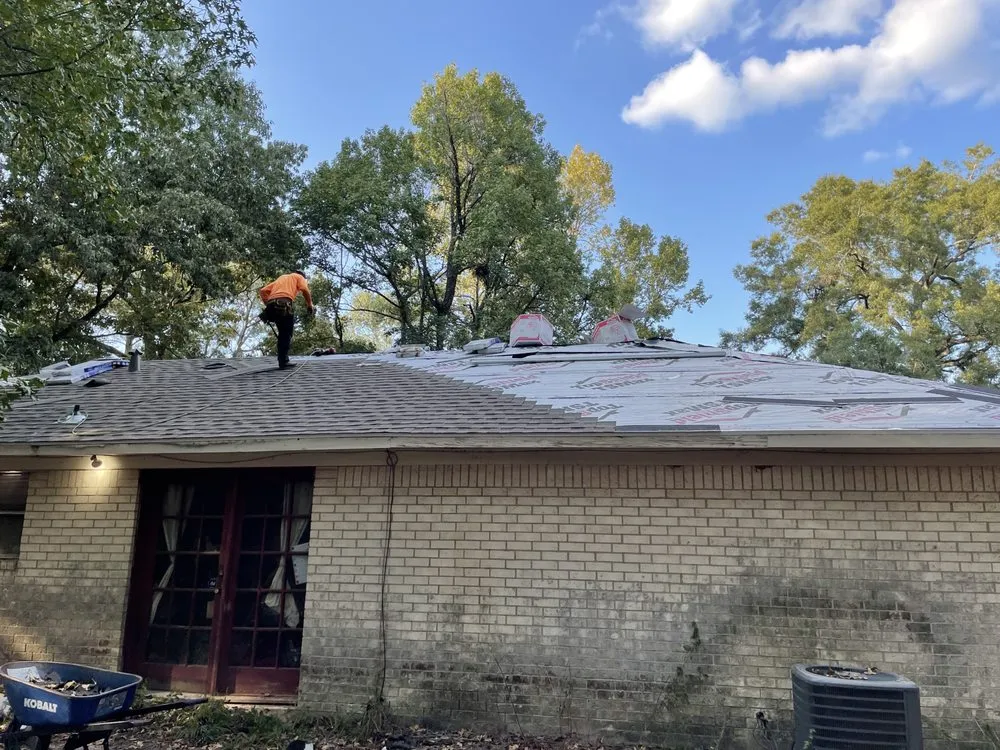 Expert residential roofing service in Cut and Shoot, TX - Lawhorn Roofing
