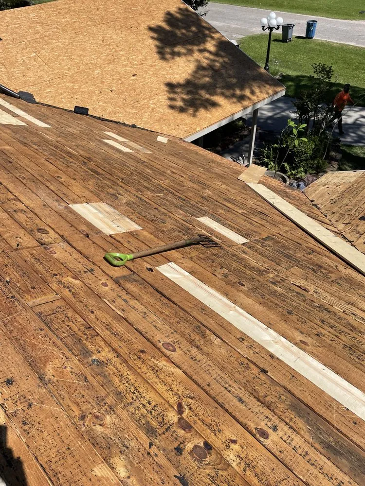 Trusted roof replacement experts serving Cut and Shoot, TX - Lawhorn Roofing