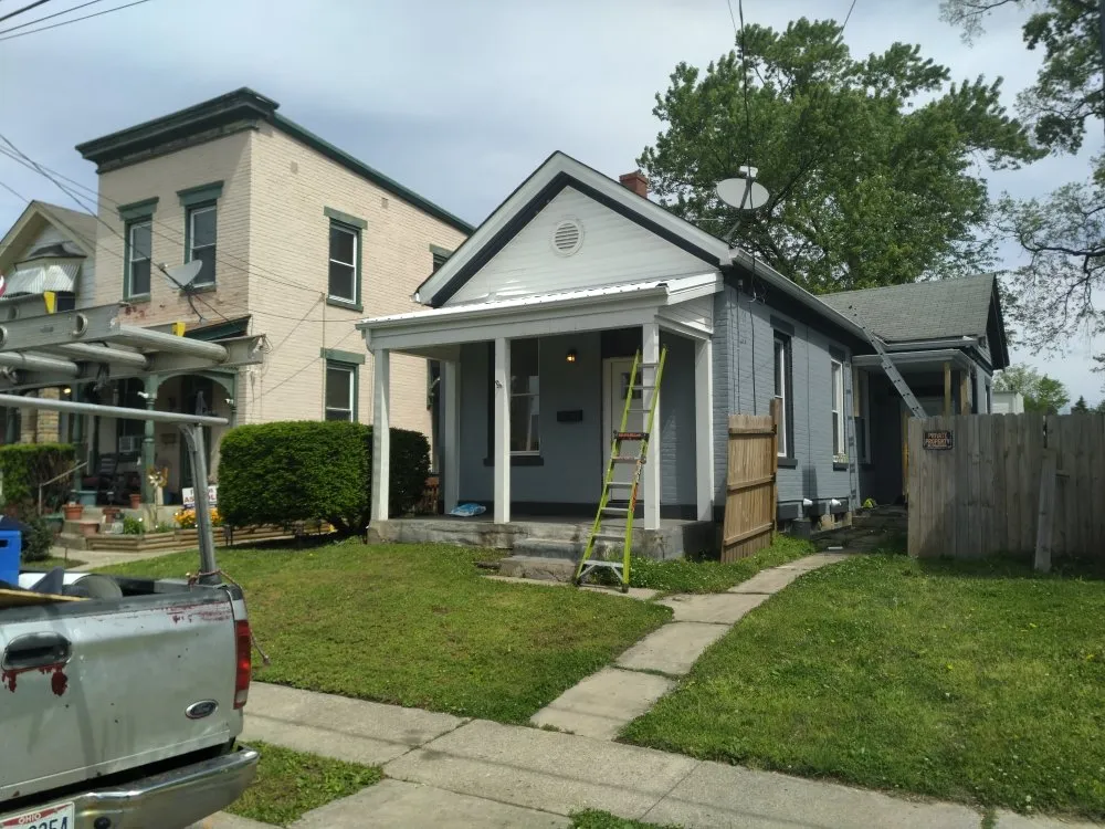 Slide of Lawson professional roofing