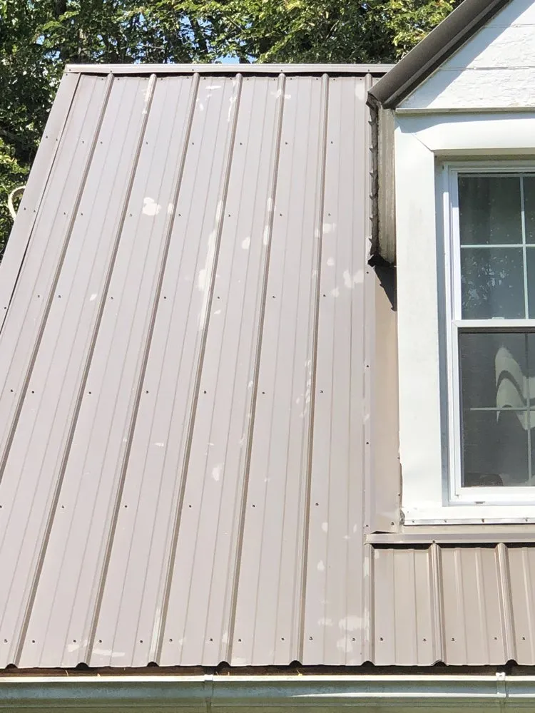 Slide of Layne's Construction & Maintenance