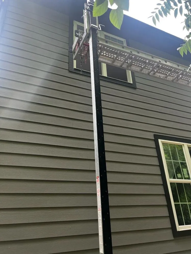 Slide of Laz Remodeling