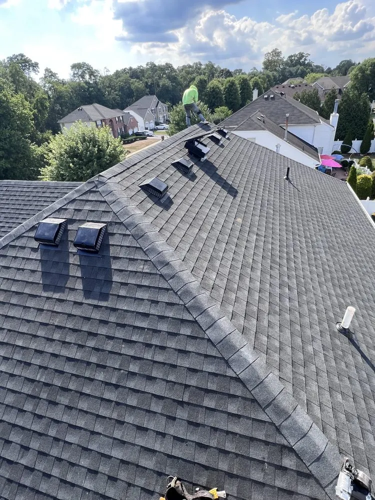 Slide of L&B General Contractor