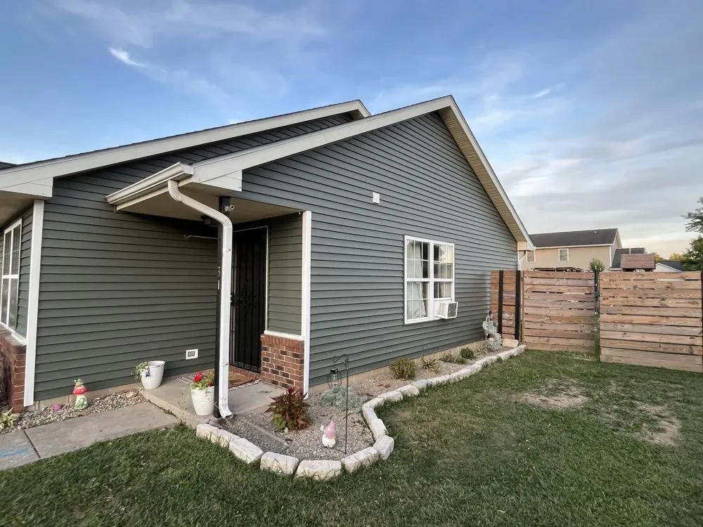 Slide of LC Home Improvement