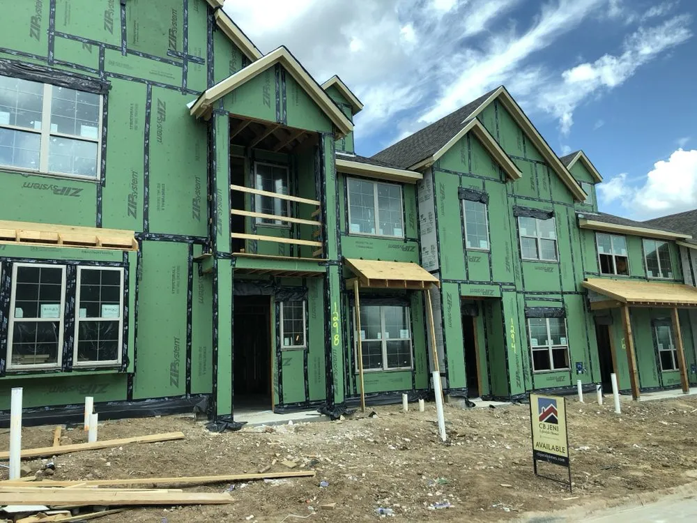 Slide of LC Roofing & Construction