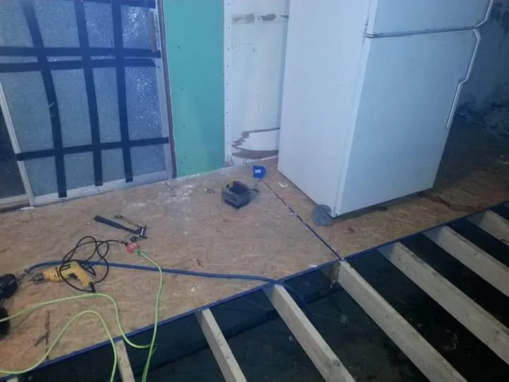 Slide of LCE Construction