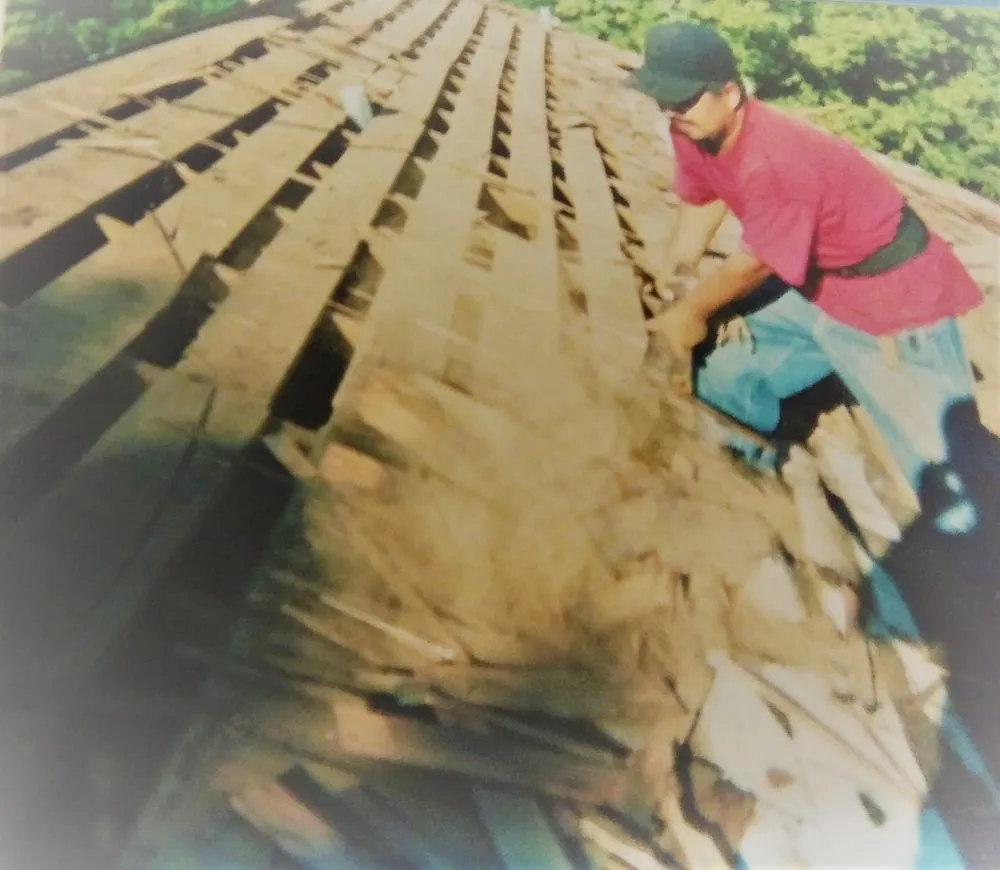 Slide of LCM Roofing