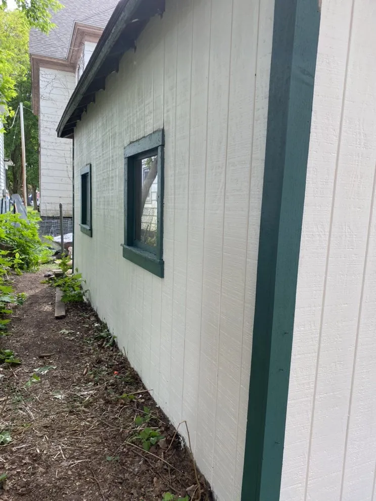 Slide of L&D Construction