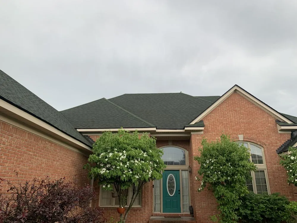 Top-rated roof inspection experts serving St Clair Shores, MI - Leach Construction