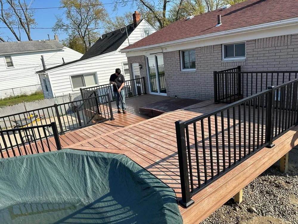 Licensed roof inspection in St Clair Shores, MI - Leach Construction