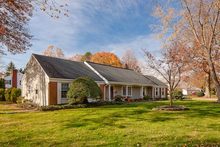 Slide of LeafGuard of Cincinnati