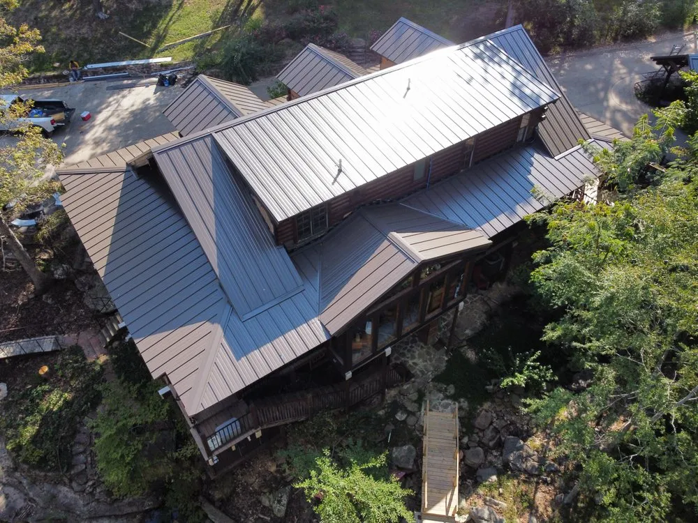 Slide of Leak Solutions & Roofing