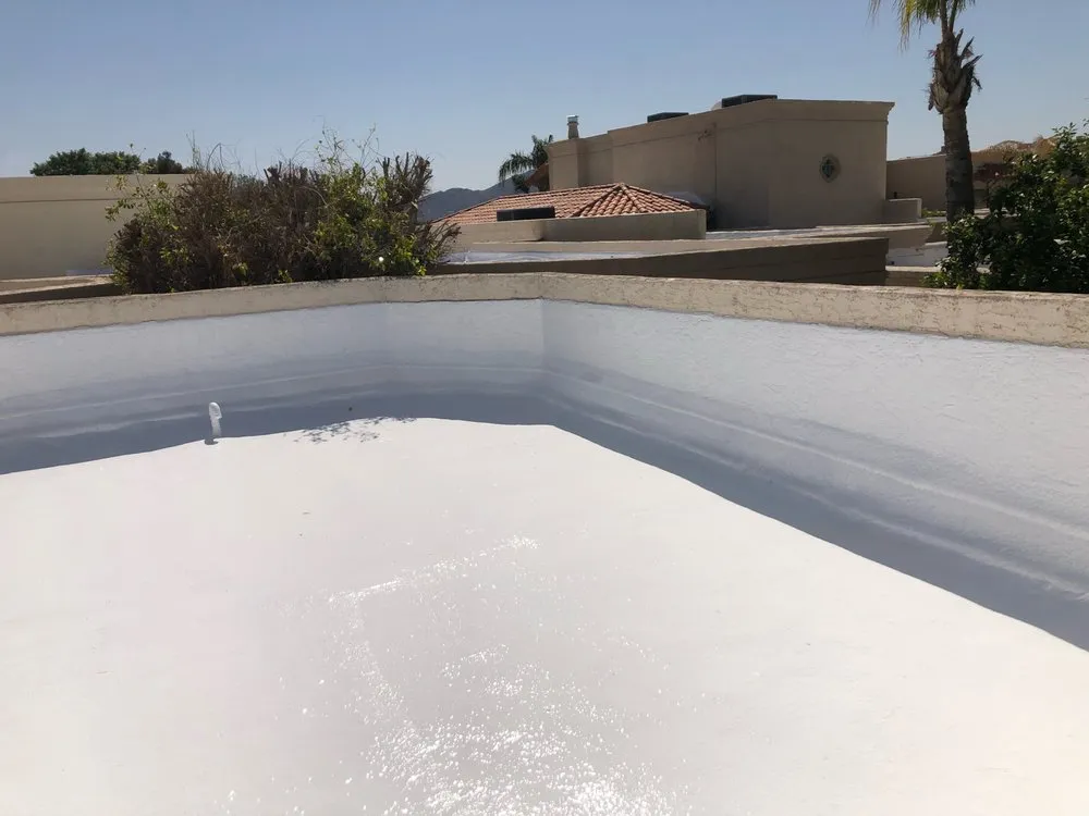 Slide of Leal Roofing