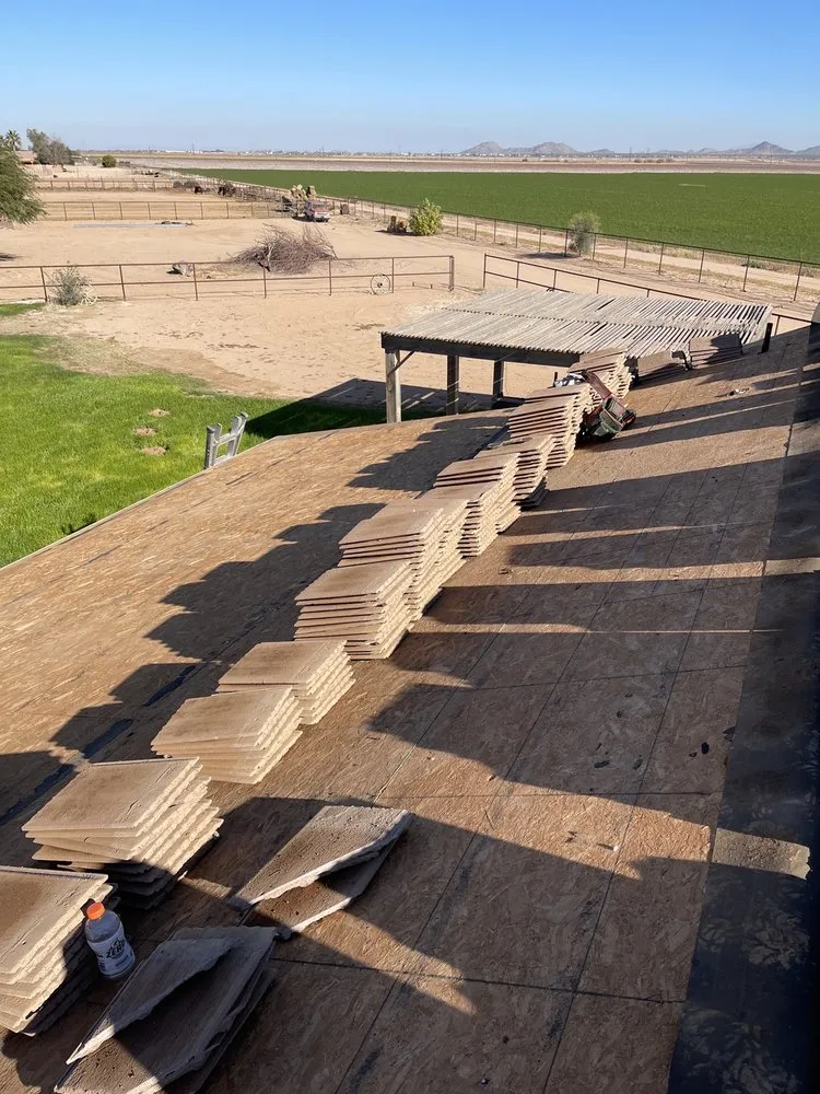 Slide of Leal Roofing