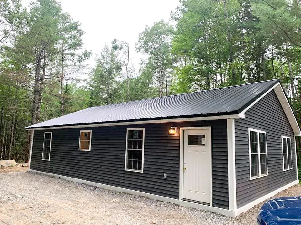 Slide of Lee Builders