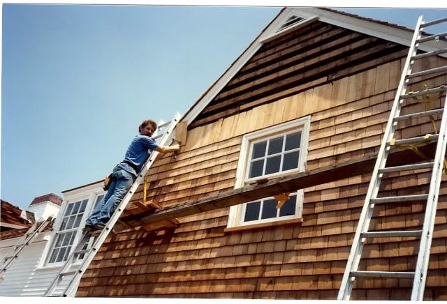 Slide of Lee Roofing of Costa Mesa