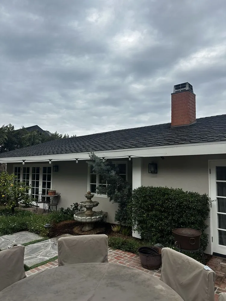 Slide of Lee Roofing of Costa Mesa