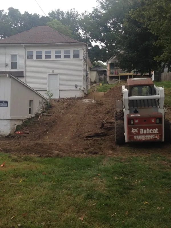 Slide of Leeconstruction