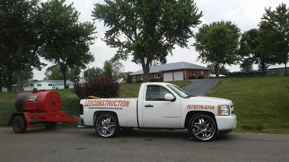 Slide of Leeconstruction