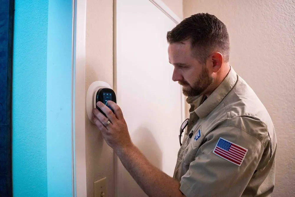 Slide of Lee's Air, Plumbing , Heating & Roofing