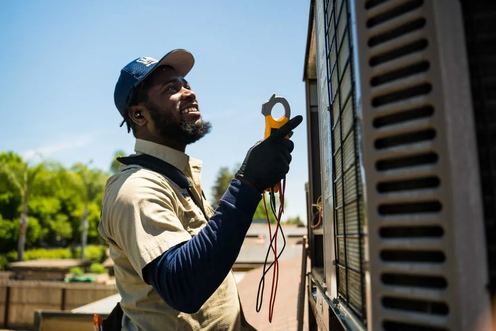 Slide of Lee's Air, Plumbing , Heating & Roofing