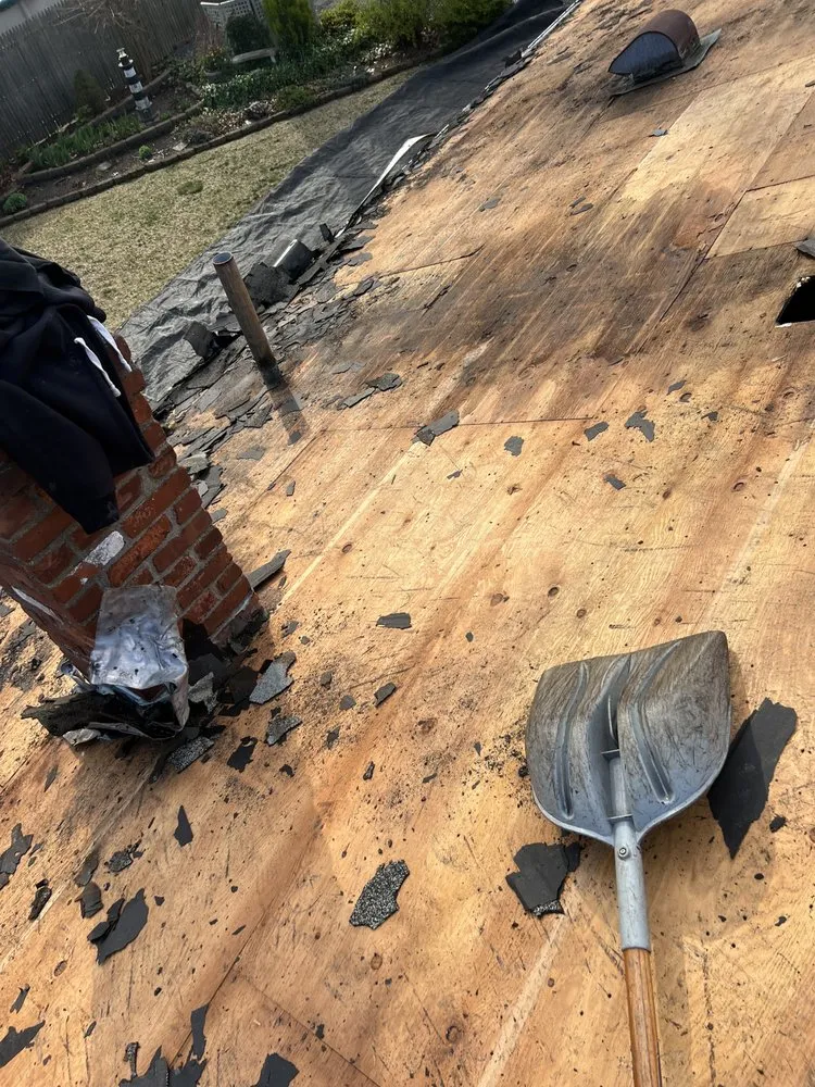 Slide of Lees Construction