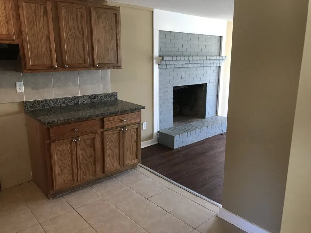 Slide of Lee’s Enterprize