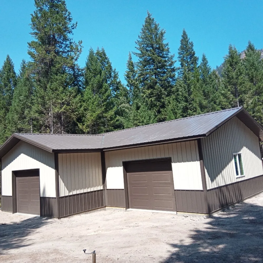 Slide of Lee's Roofing