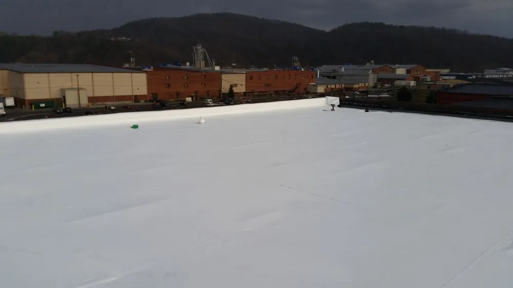 Slide of Lees Top Choice Roofing