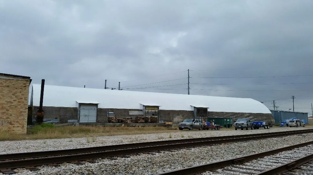 Slide of Lees Top Choice Roofing