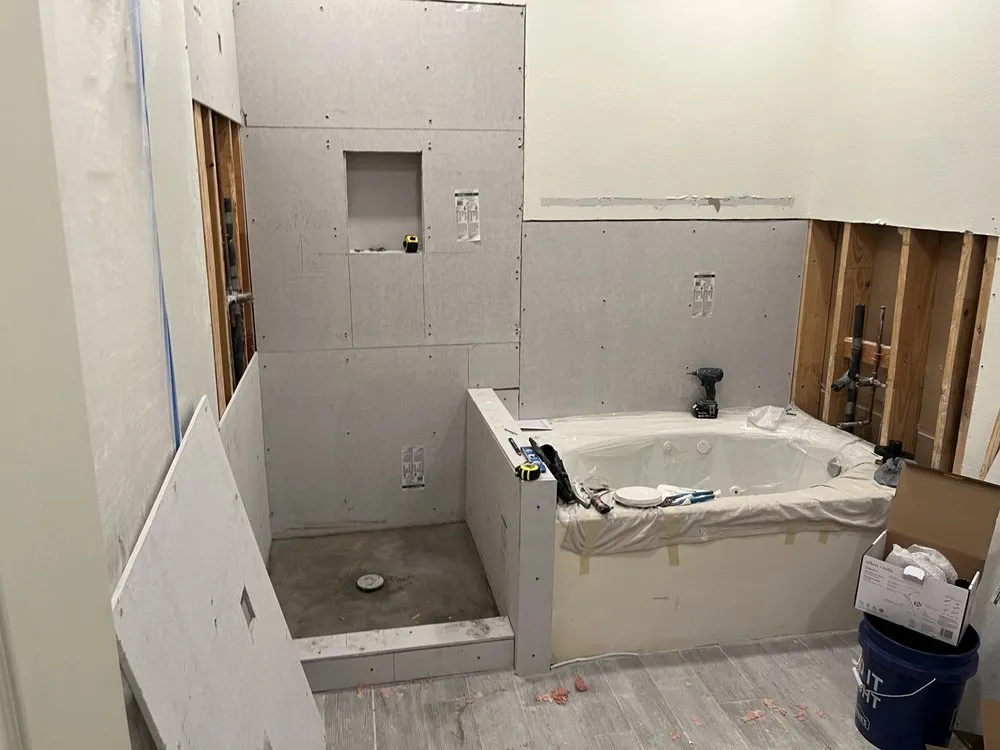 Slide of Leftamo Construction