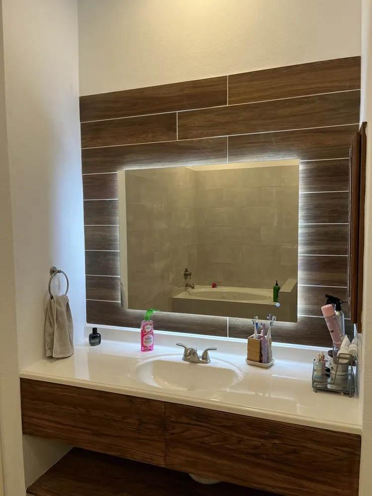 Slide of Leftamo Construction