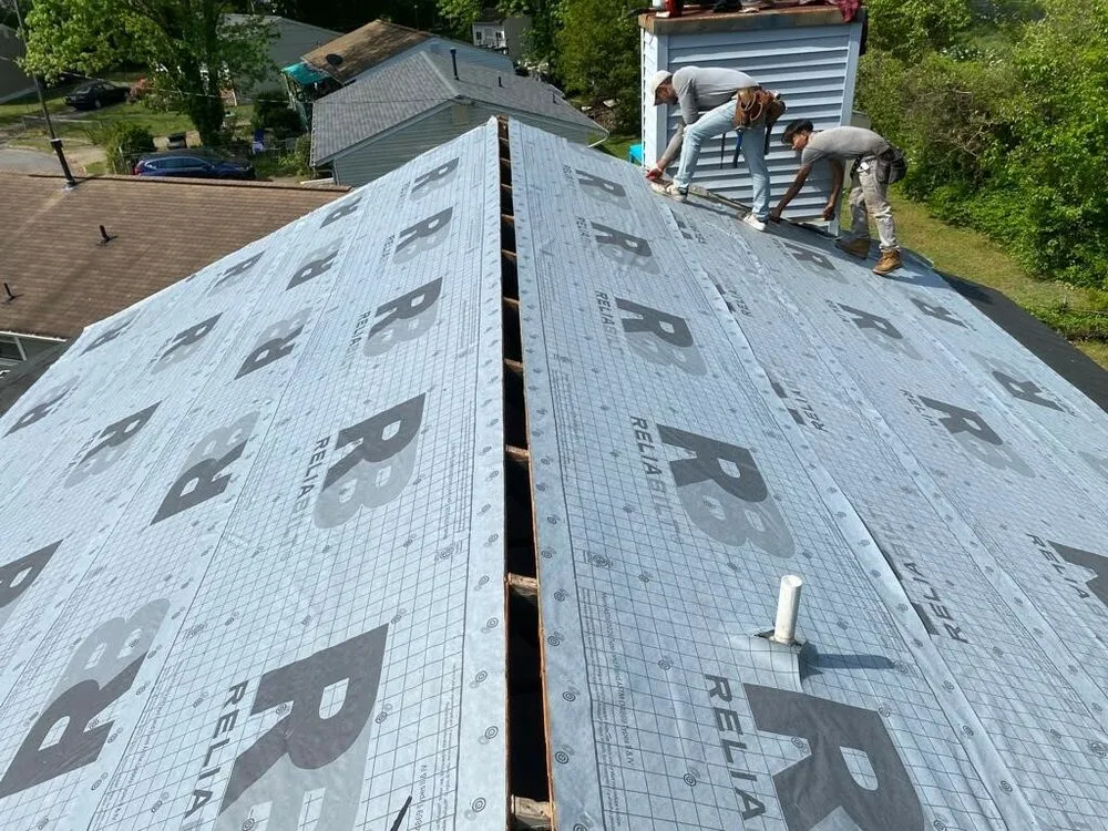 Licensed roof leak repair in Lanexa, VA - Legacy Construction