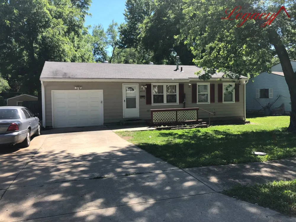 Slide of Legacy Roof Company