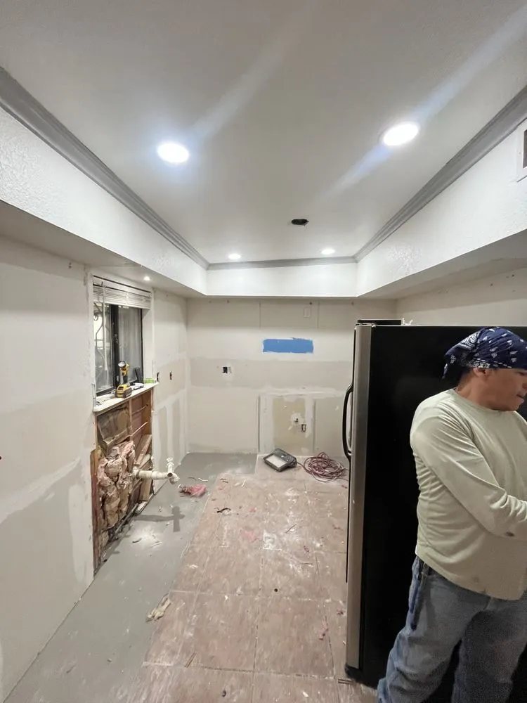 Slide of Legacy Roofing Co.