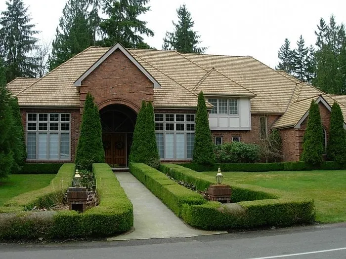 Slide of Legacy Roofing Northwest