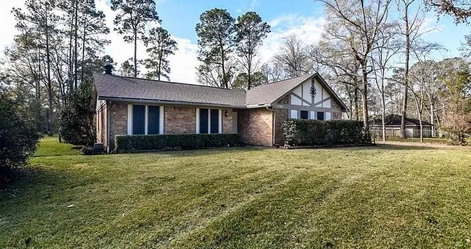 Slide of LegacyEdge Exteriors