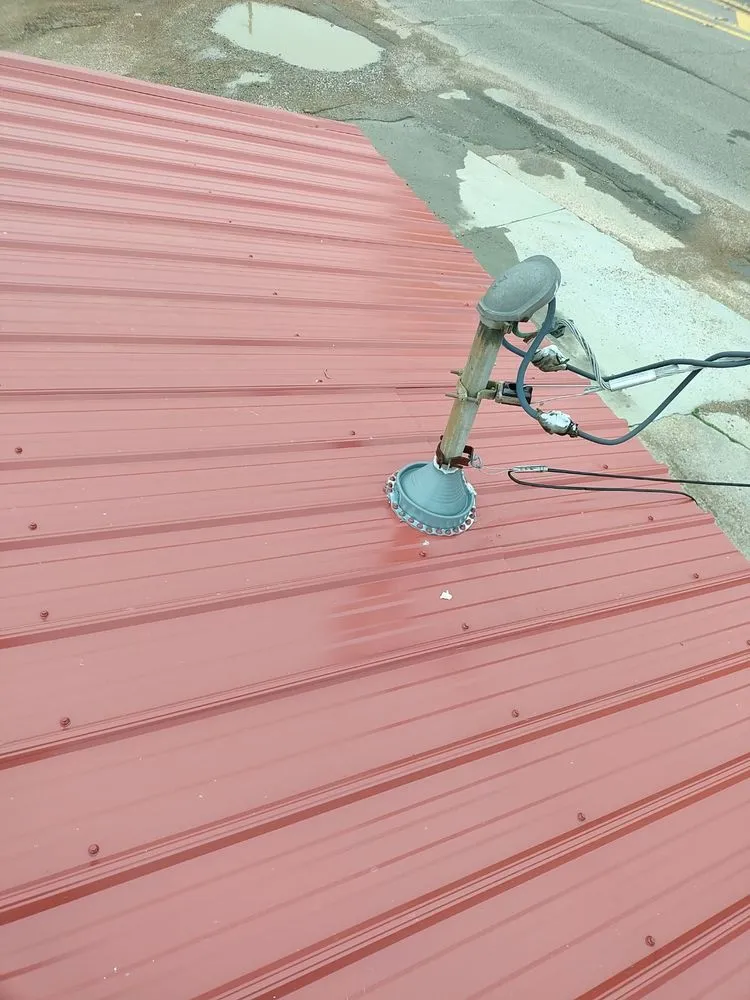 Slide of Legendary Roofing