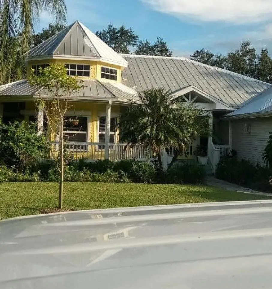 Slide of Leggett Roofing