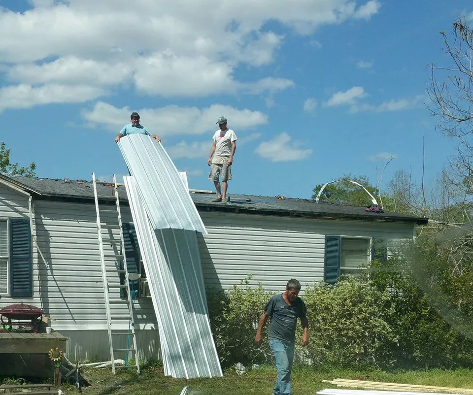 Slide of Leggett's Classic Roofing
