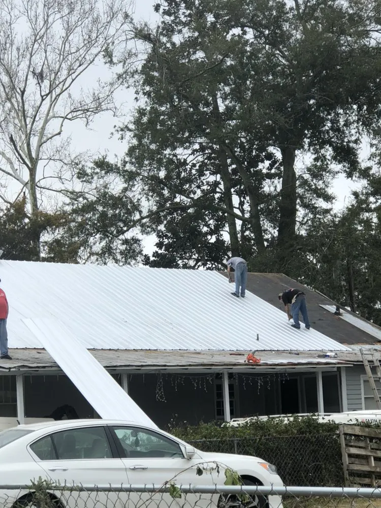 Slide of Leggett's Classic Roofing