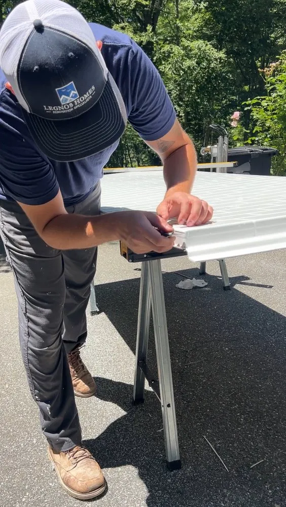 Slide of Legnos Homes