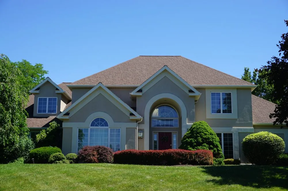Slide of Lehigh Gap Seamless Gutter