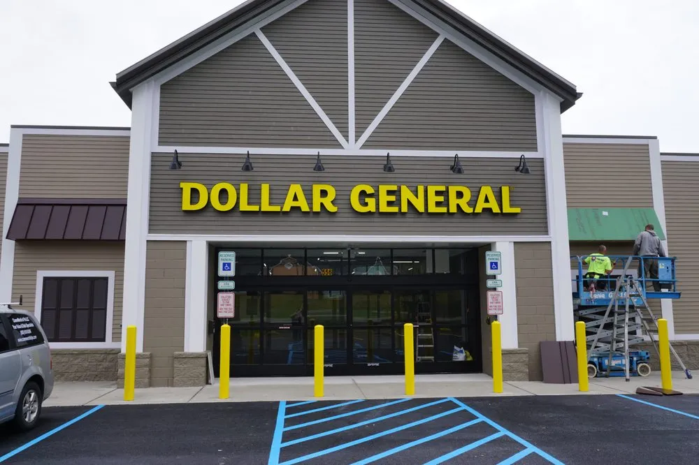Slide of Lehigh Gap Seamless Gutter
