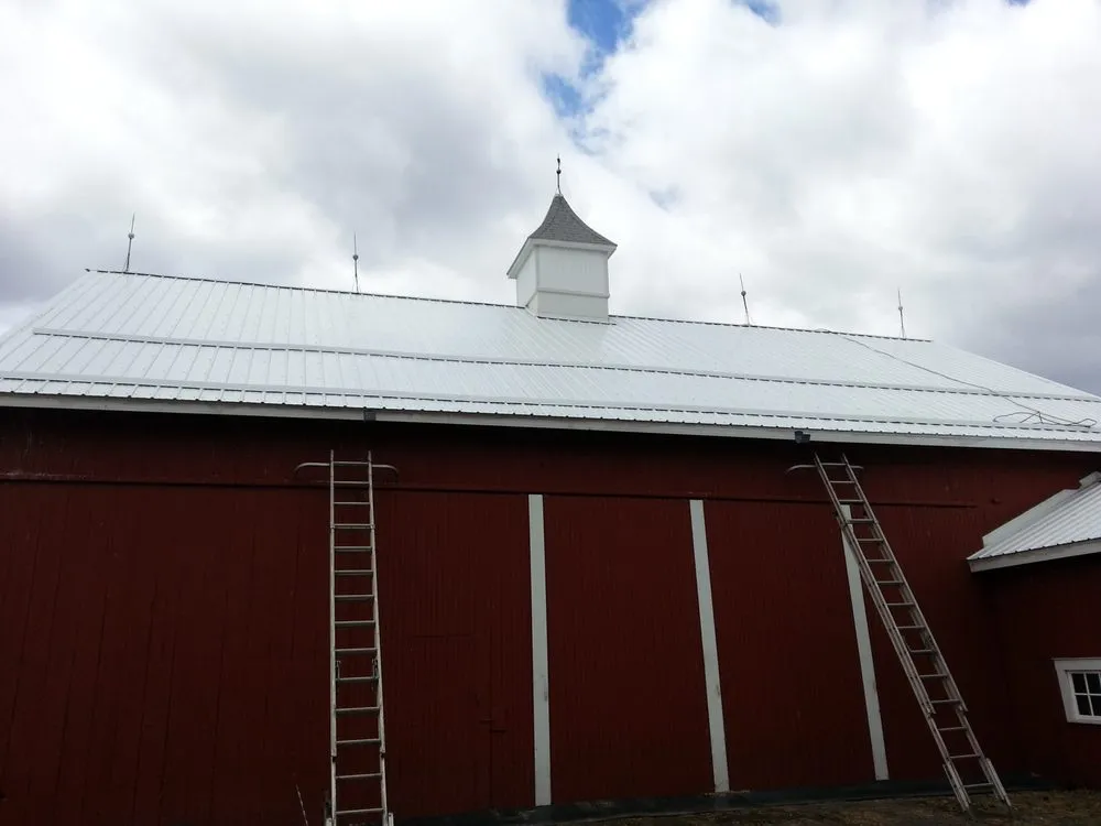 Slide of Lehigh Gap Seamless Gutter